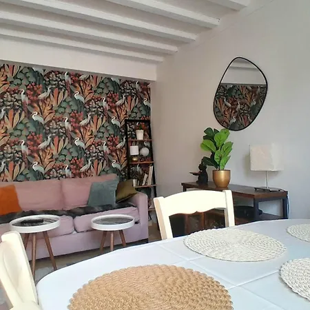 En Plein Coeur De Honfleur